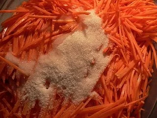 Готовим острую морковку по-корейски, шаг 2