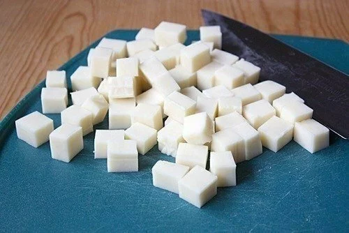 Готовим сырные кубики, шаг 1
