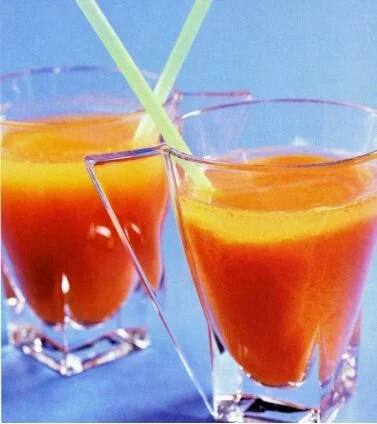 Морковный напиток с медом и лимоном, рецепт с фото